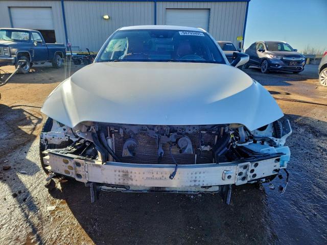 Lexus Is 300 Image 9