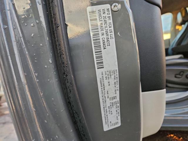 Chrysler Pacifica Hybrid Touring L Image 9