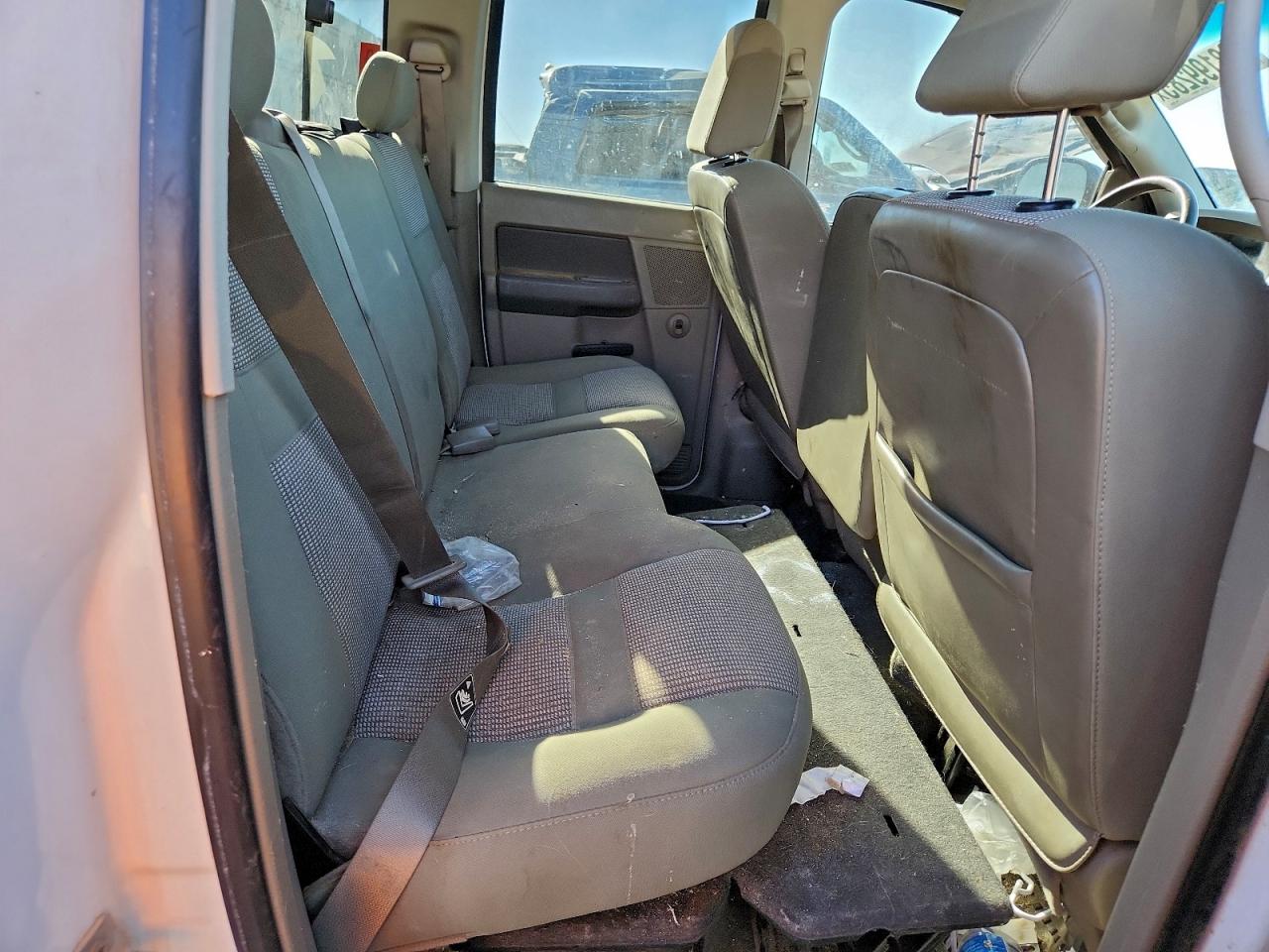 Dodge Ram 1500 St Image 9