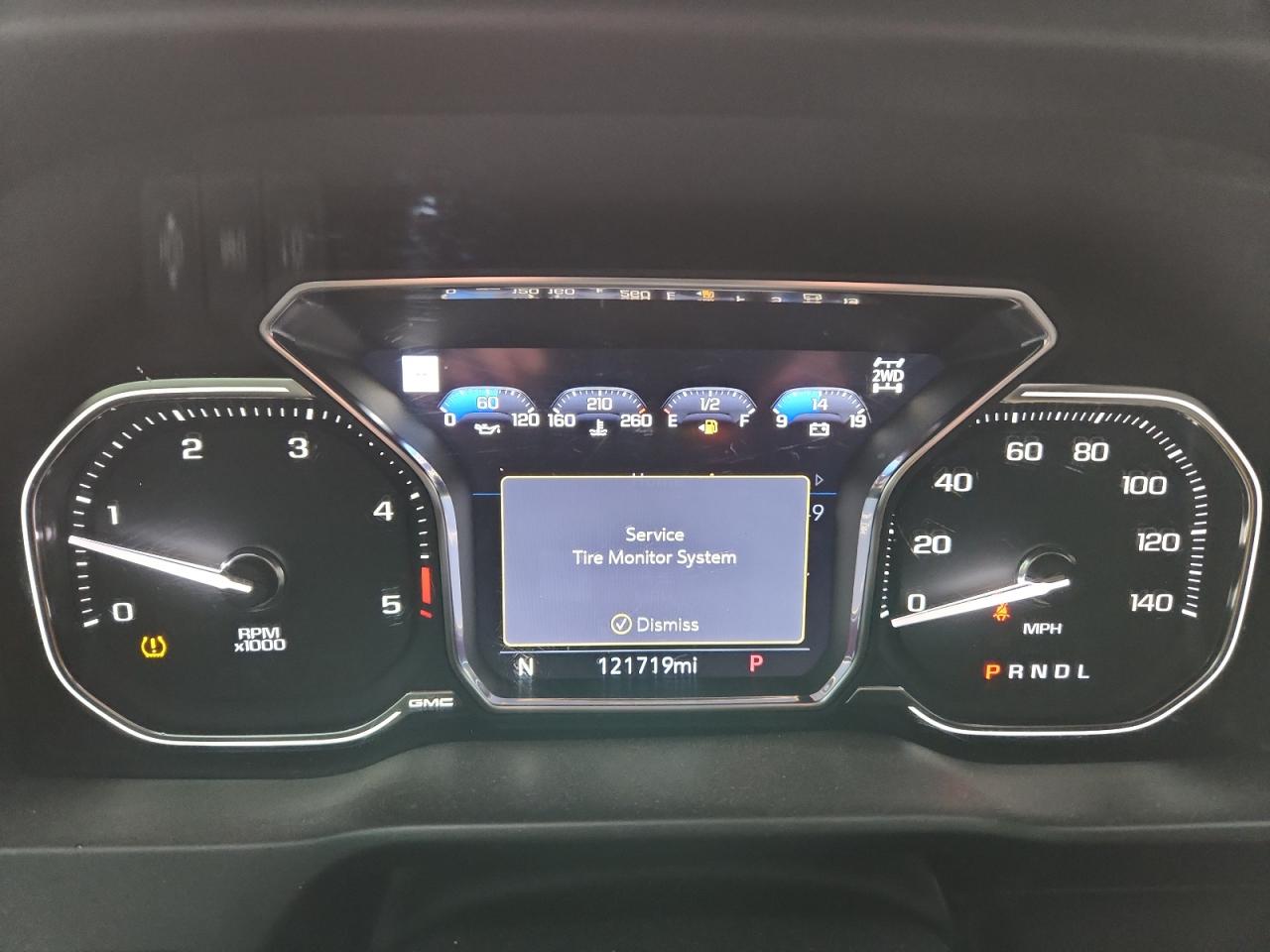 GMC Sierra K2500 Denali Image 4