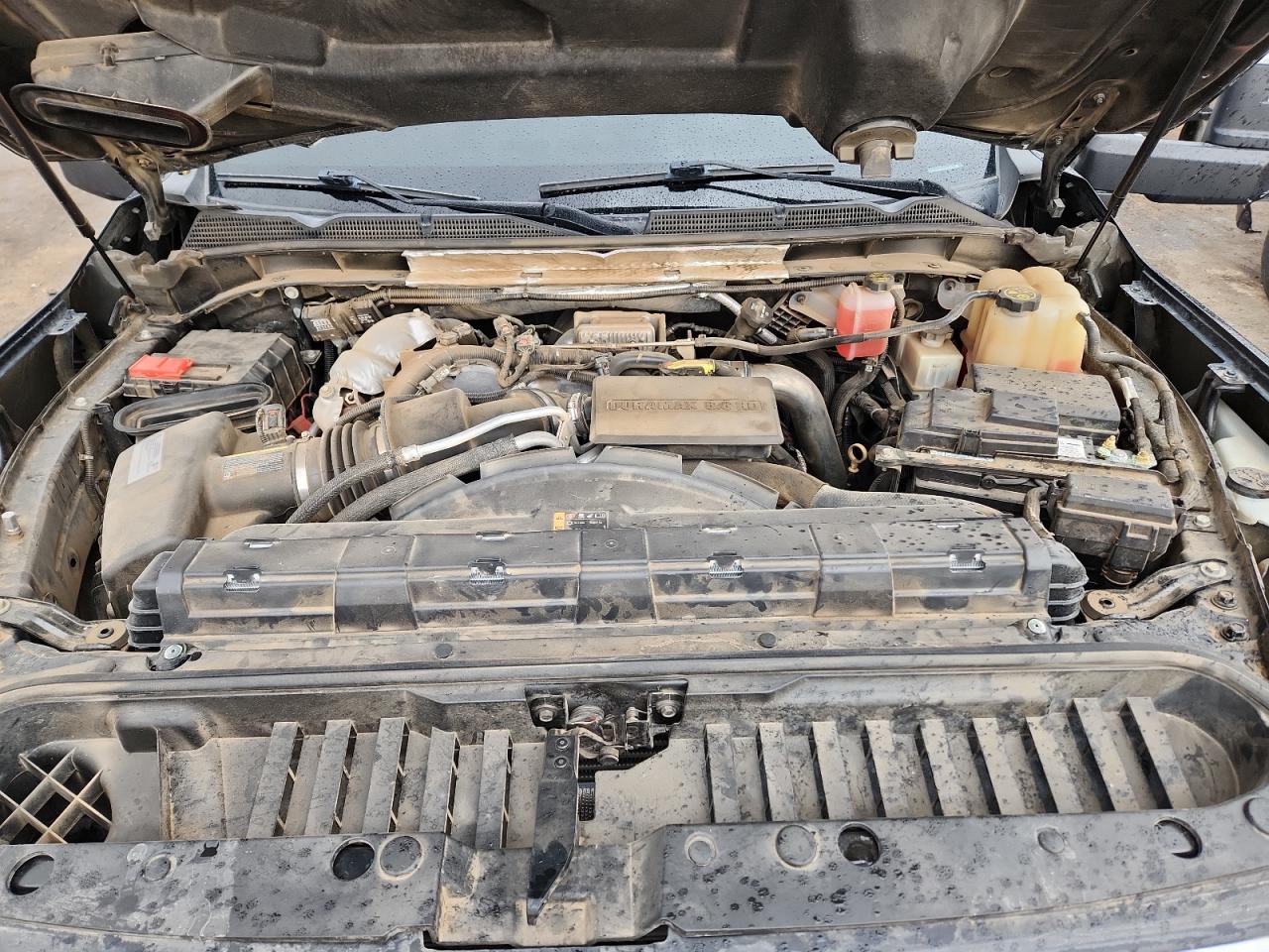 GMC Sierra K2500 Denali Image 7