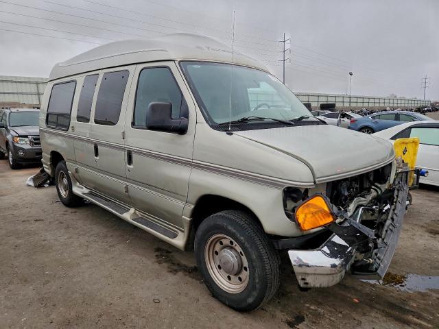 Ford Econoline E250 Van Image 8