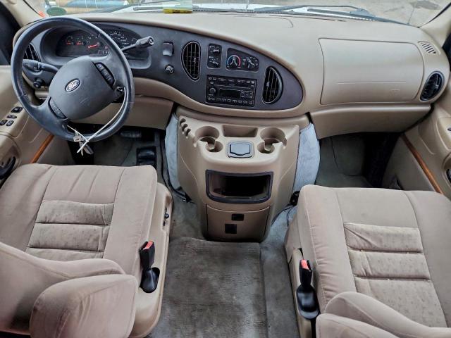 Ford Econoline E250 Van Image 9