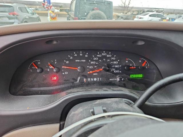 Ford Econoline E250 Van Image 10