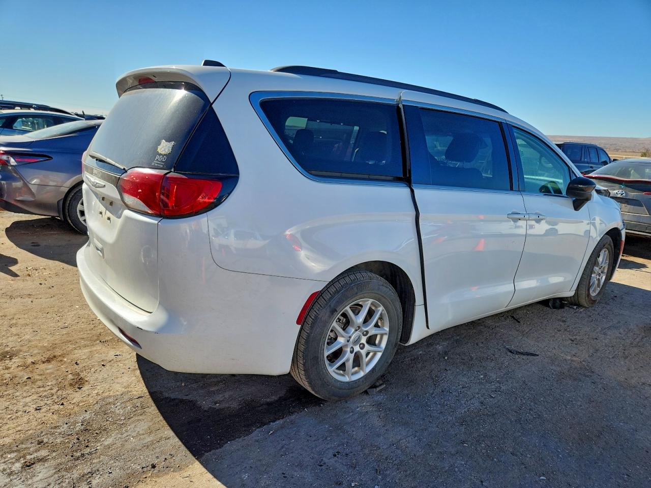 Chrysler Minivan Lxi Image 10