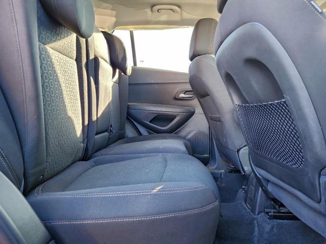Chevrolet Trax Ls Image 4