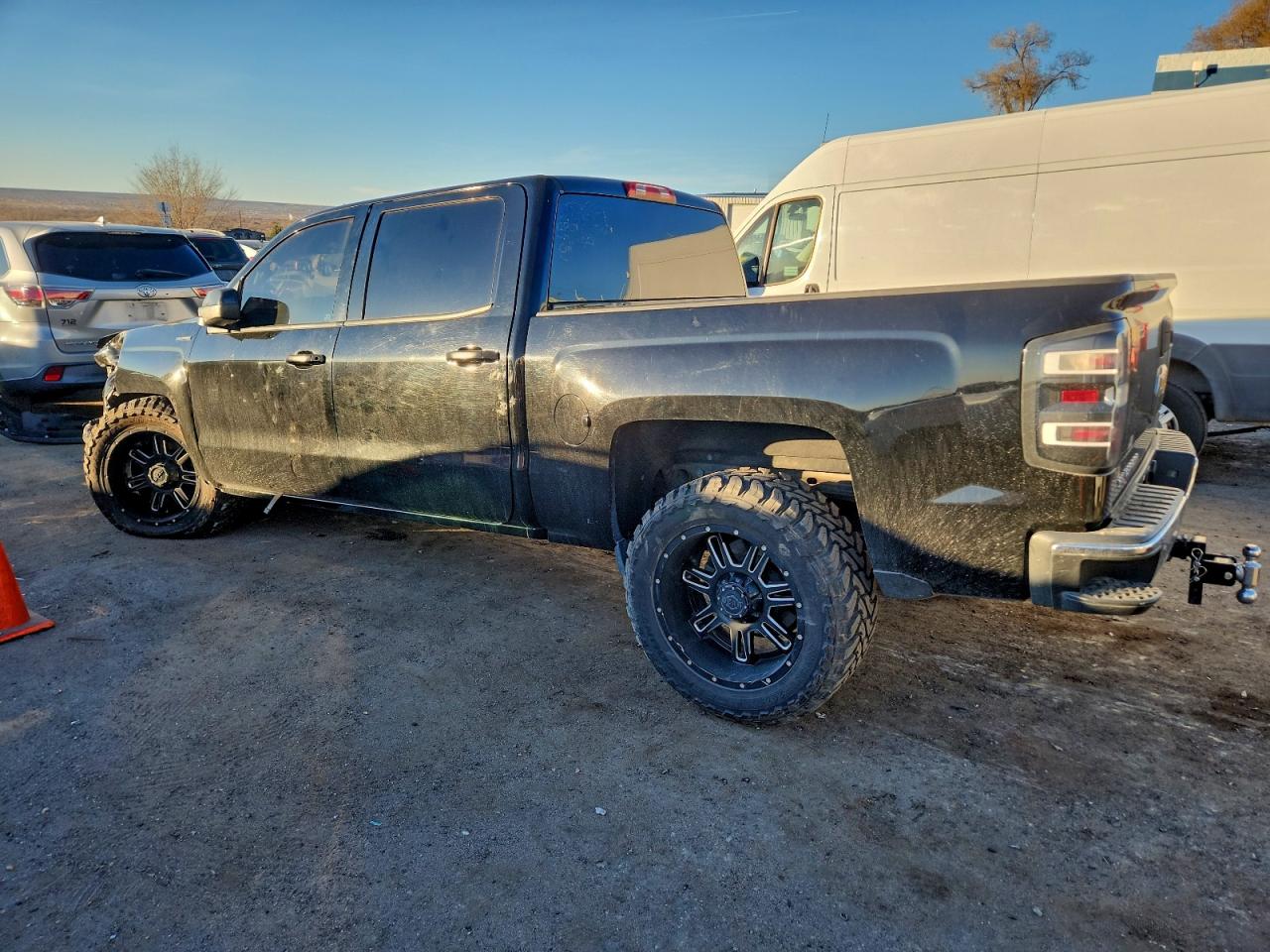 Chevrolet Silverado K1500 Lt Image 10