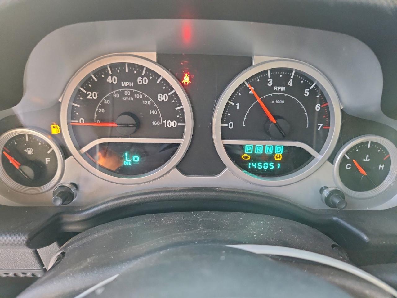 Jeep Wrangler Rubicon Image 9